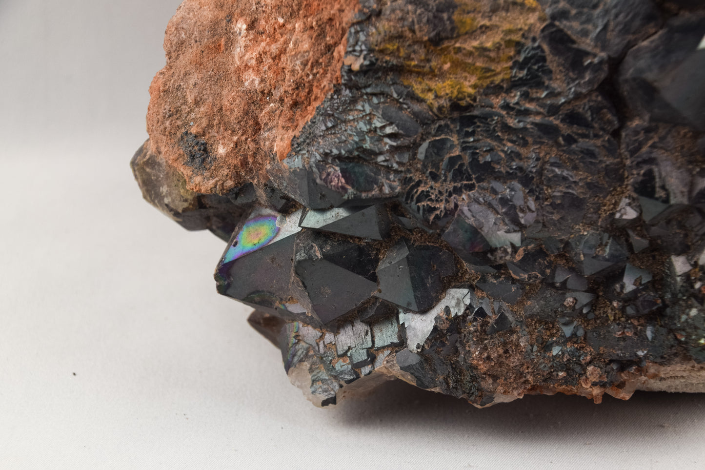 Bergkristal met Hematiet - LTH-071